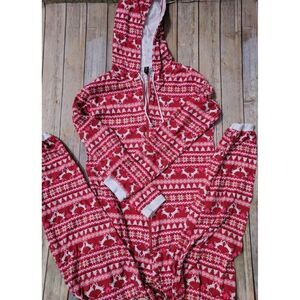 Divided Red White Hooded Sz 6 Christmas Pajamas Reindeer Xmas PJ one piece